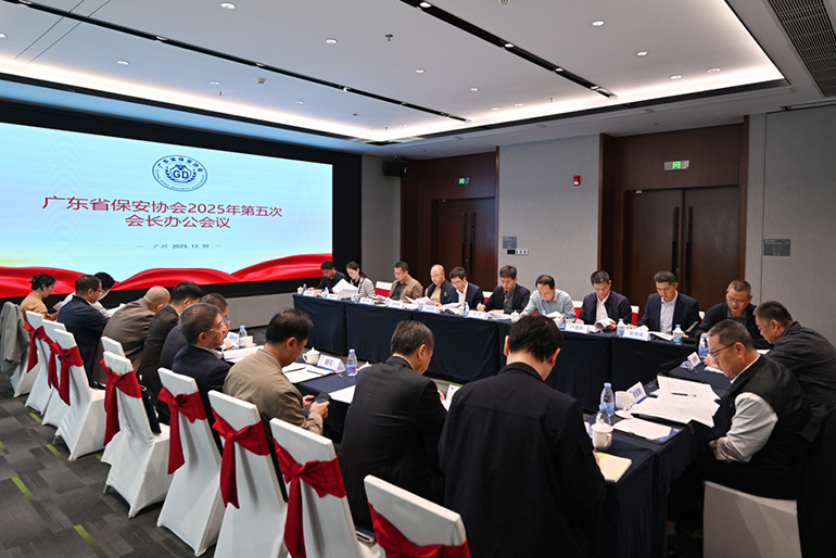 1 e530476d7b3a48e4.jpg